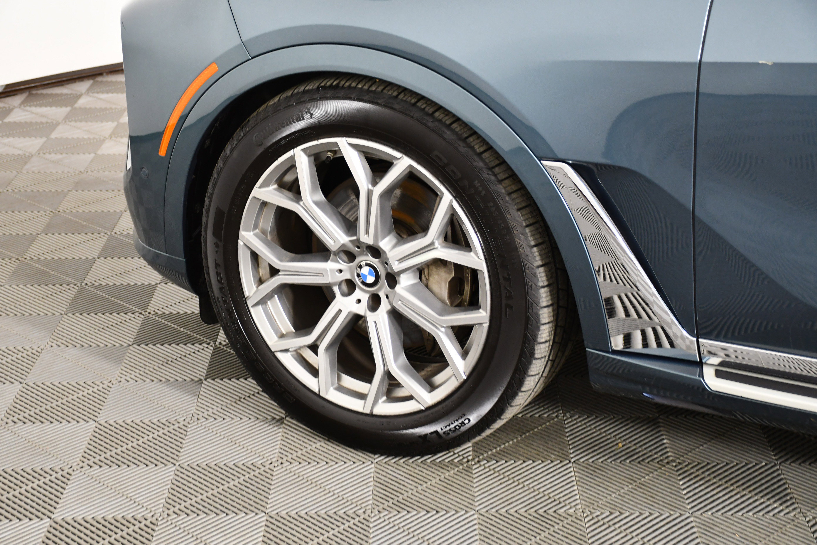 Used 2025 BMW X7 xDrive40i image 54