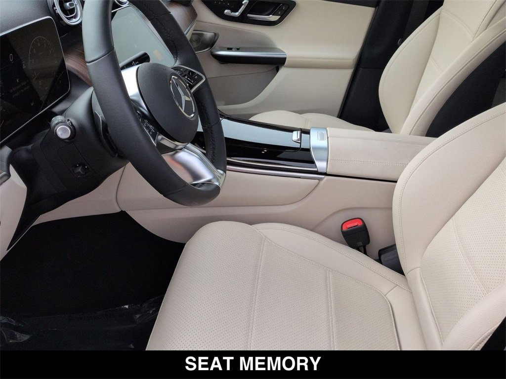 Certified 2026 Mercedes-Benz GLC 300 4MATIC image 13