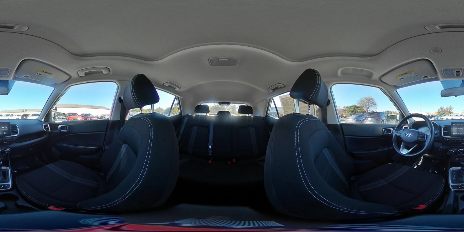 Used 2026 Hyundai Venue SEL FWD image 42