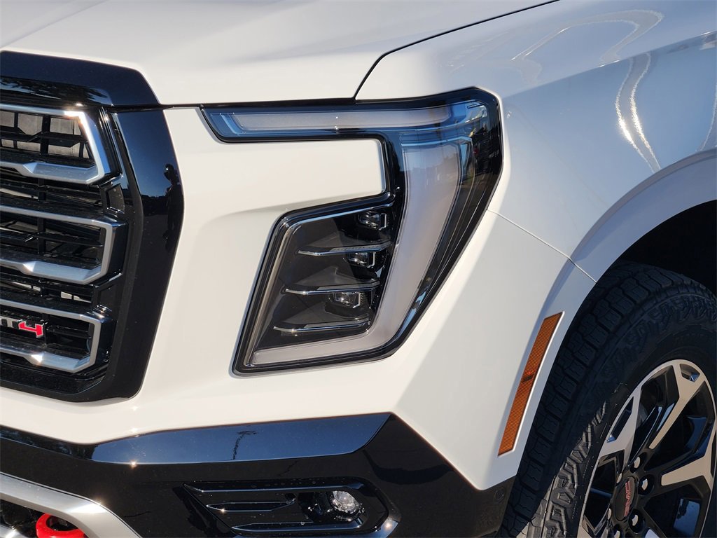 New 2026 GMC Yukon XL AT4 image 5