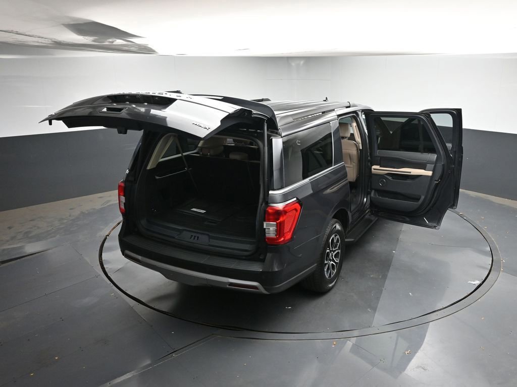 Used 2023 Ford Expedition Max XLT AWD/4WD image 50
