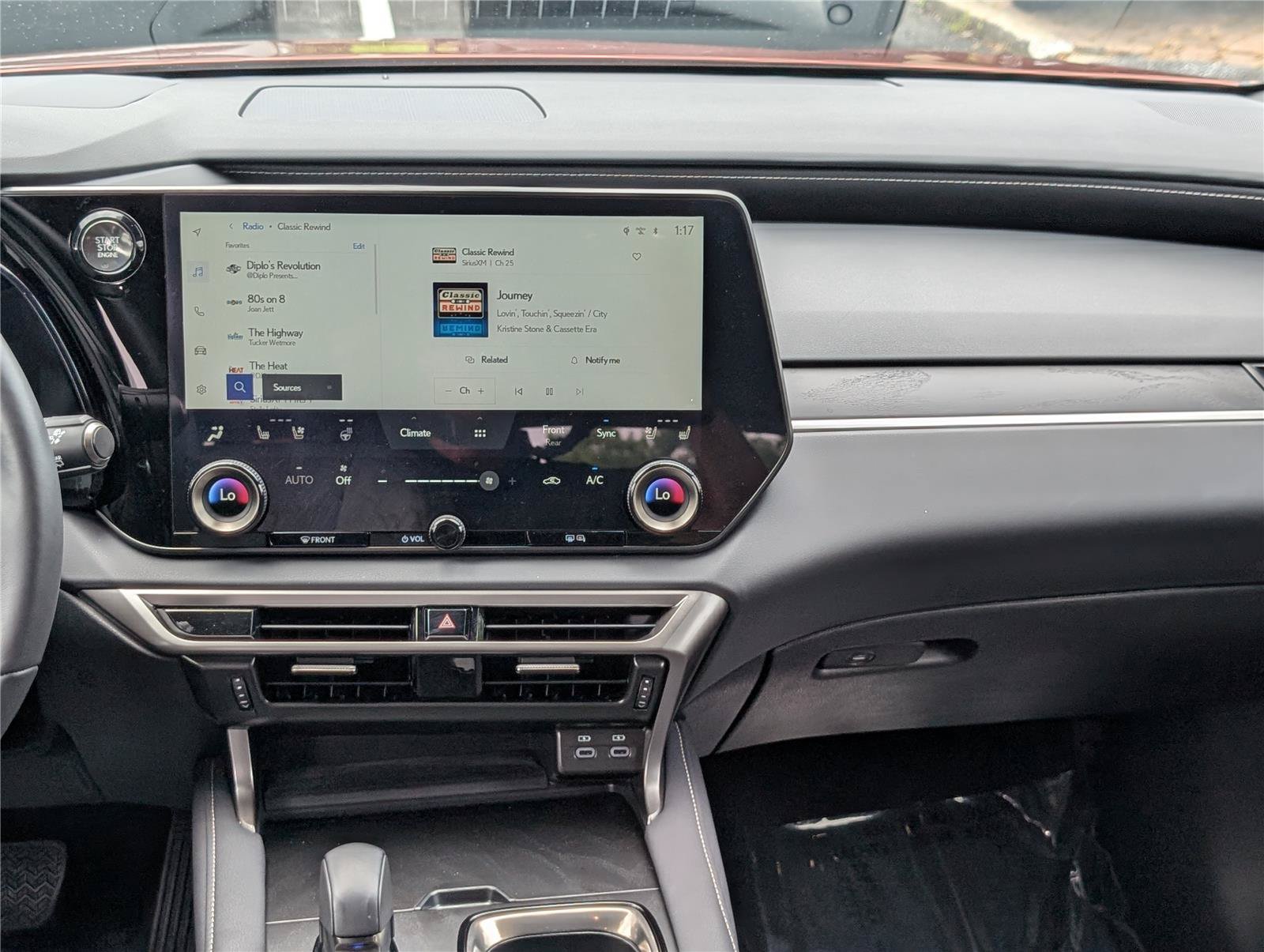 Certified 2025 Lexus RX 350 Premium w/ Accessory Package AWD/4WD image 18