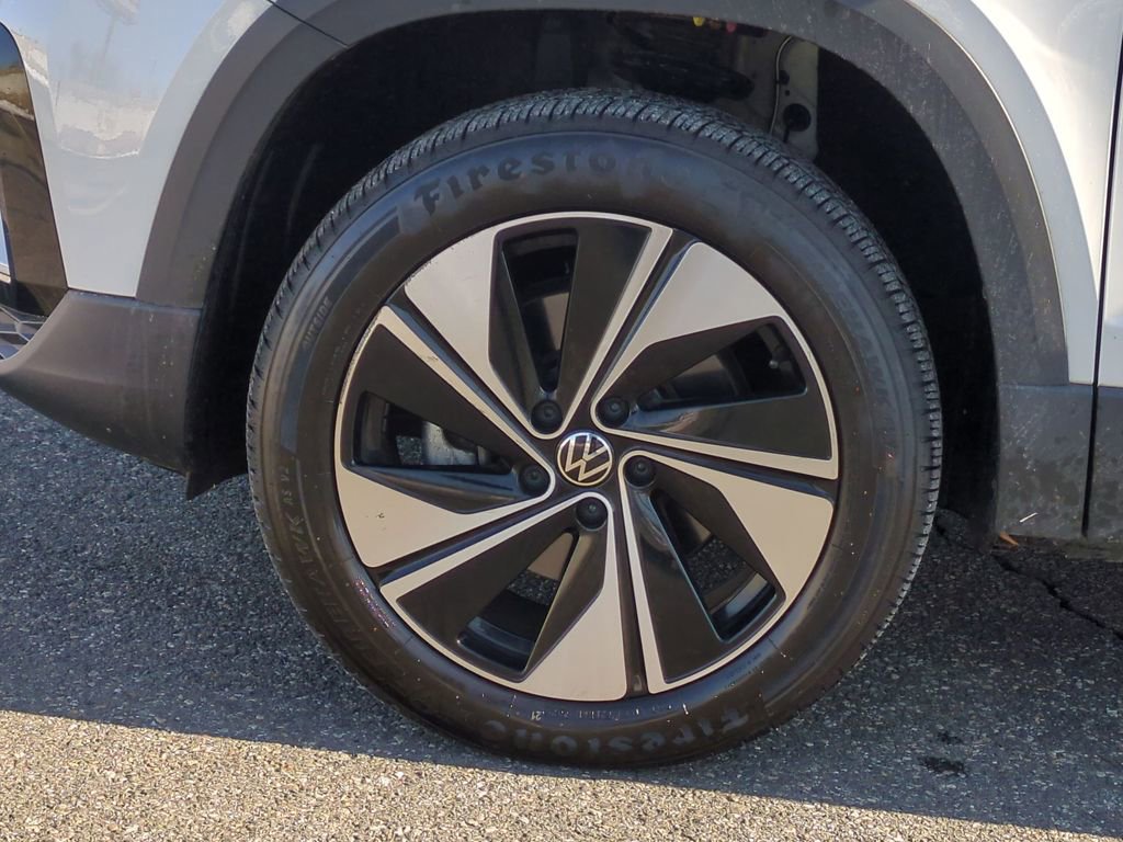 Used 2023 Volkswagen Taos SE image 28