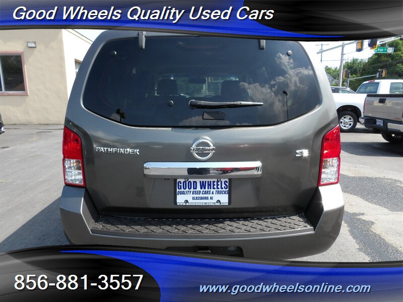 Used 2008 Nissan Pathfinder SE w/ Premium Pkg AWD/4WD image 6