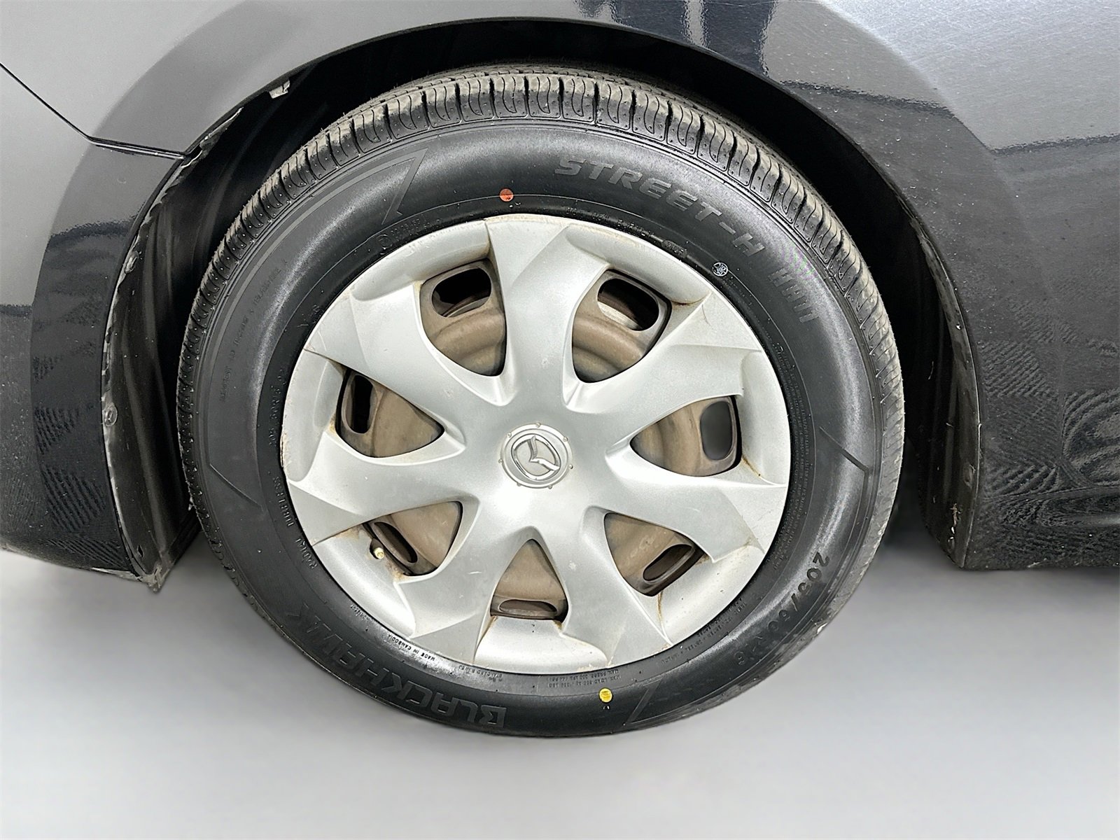 Used 2016 MAZDA MAZDA3 i Sport image 29