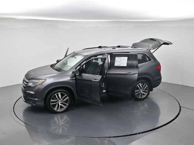 Used 2016 Honda Pilot Touring image 52