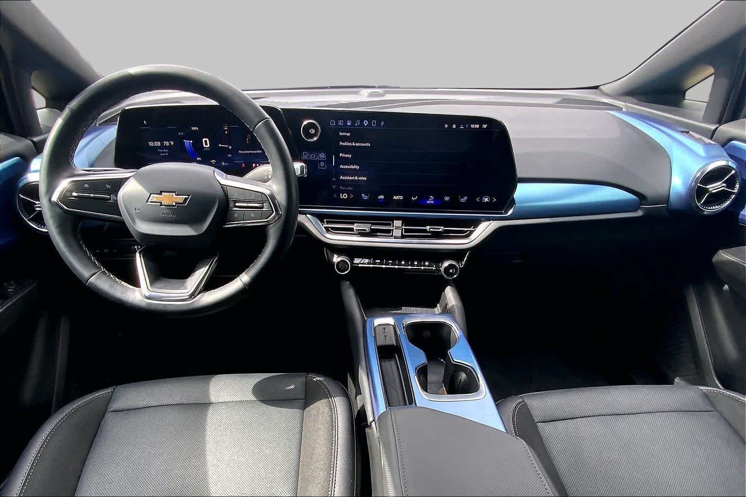 Used 2025 Chevrolet Equinox EV LT FWD image 15