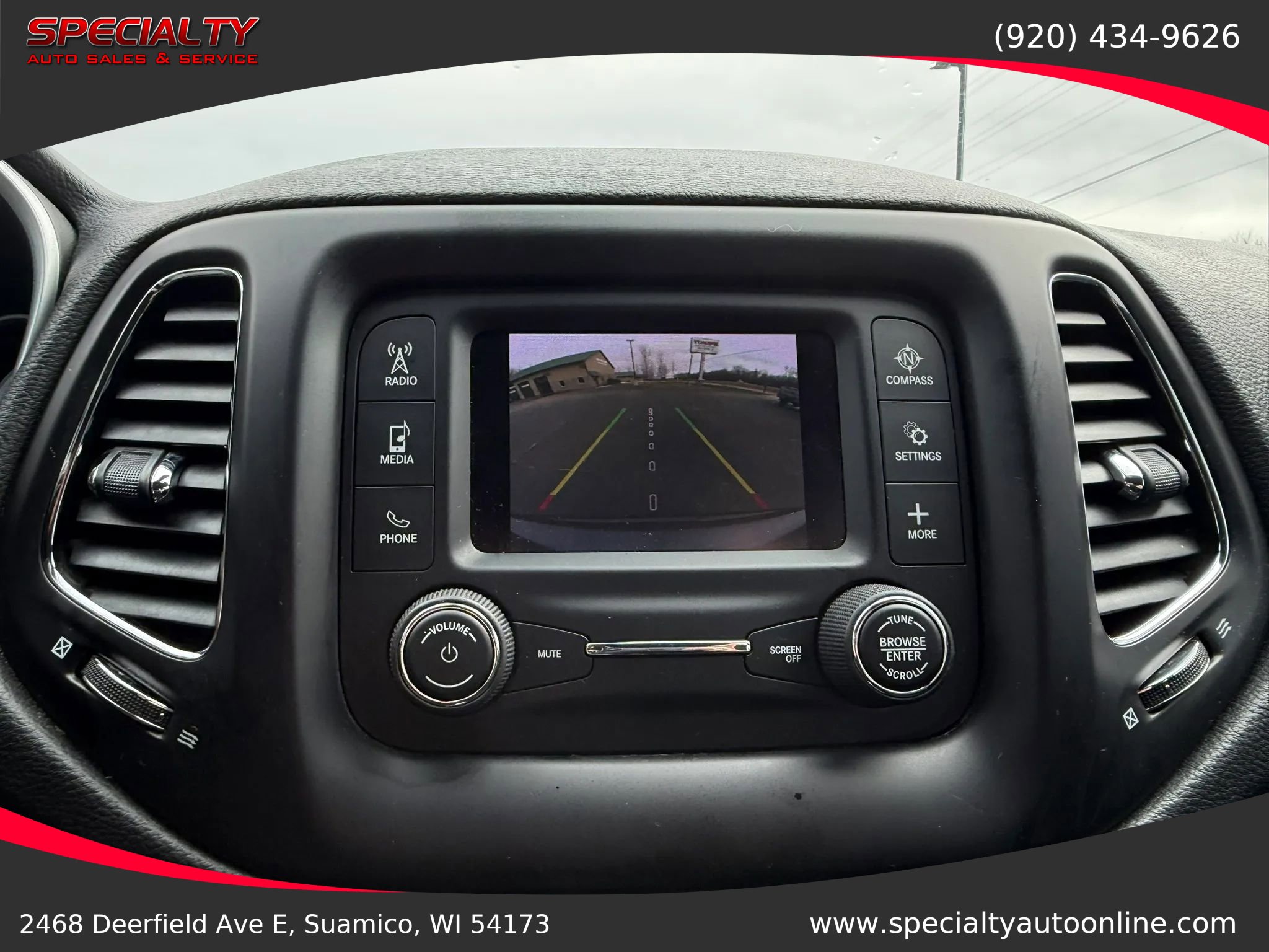 Used 2018 Jeep Compass Latitude w/ Cold Weather Group image 23