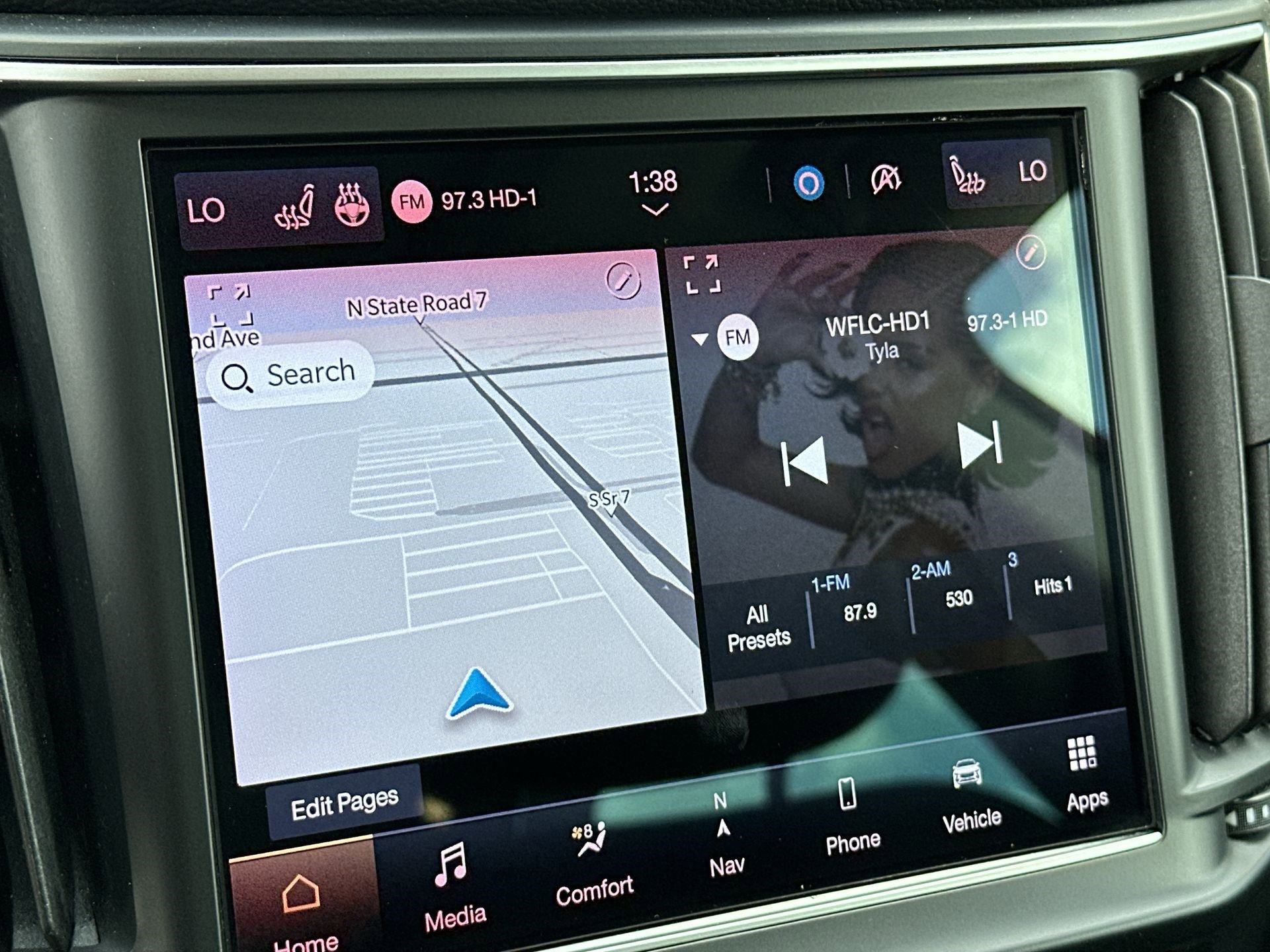 Used 2022 Maserati Levante GT image 12