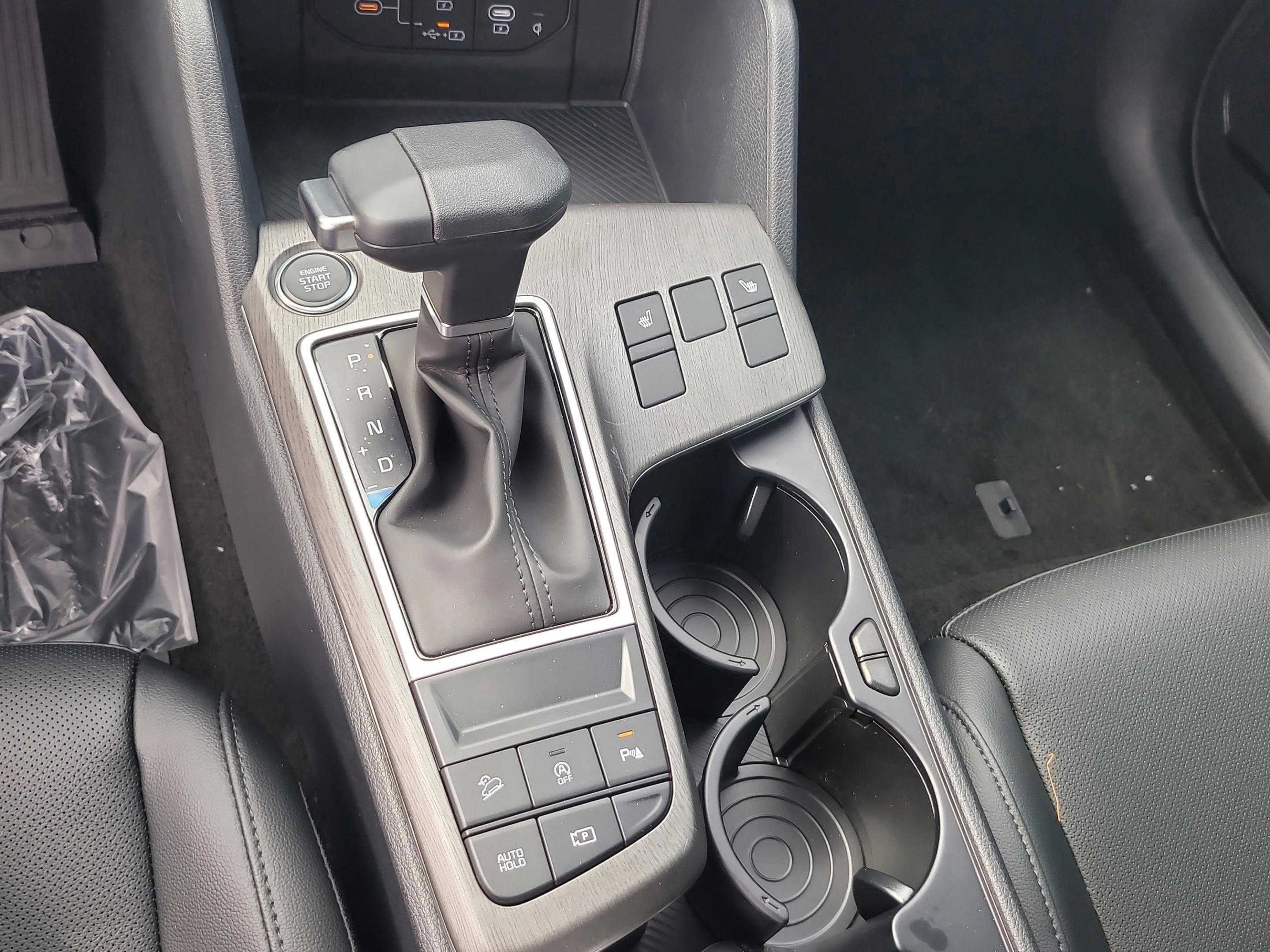 New 2026 Kia Sportage X-Line w/ X-Line Technology Package image 13