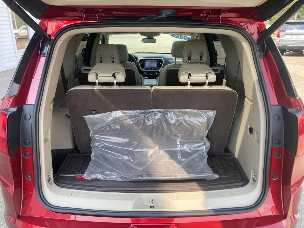 Used 2019 GMC Acadia Denali AWD/4WD image 10