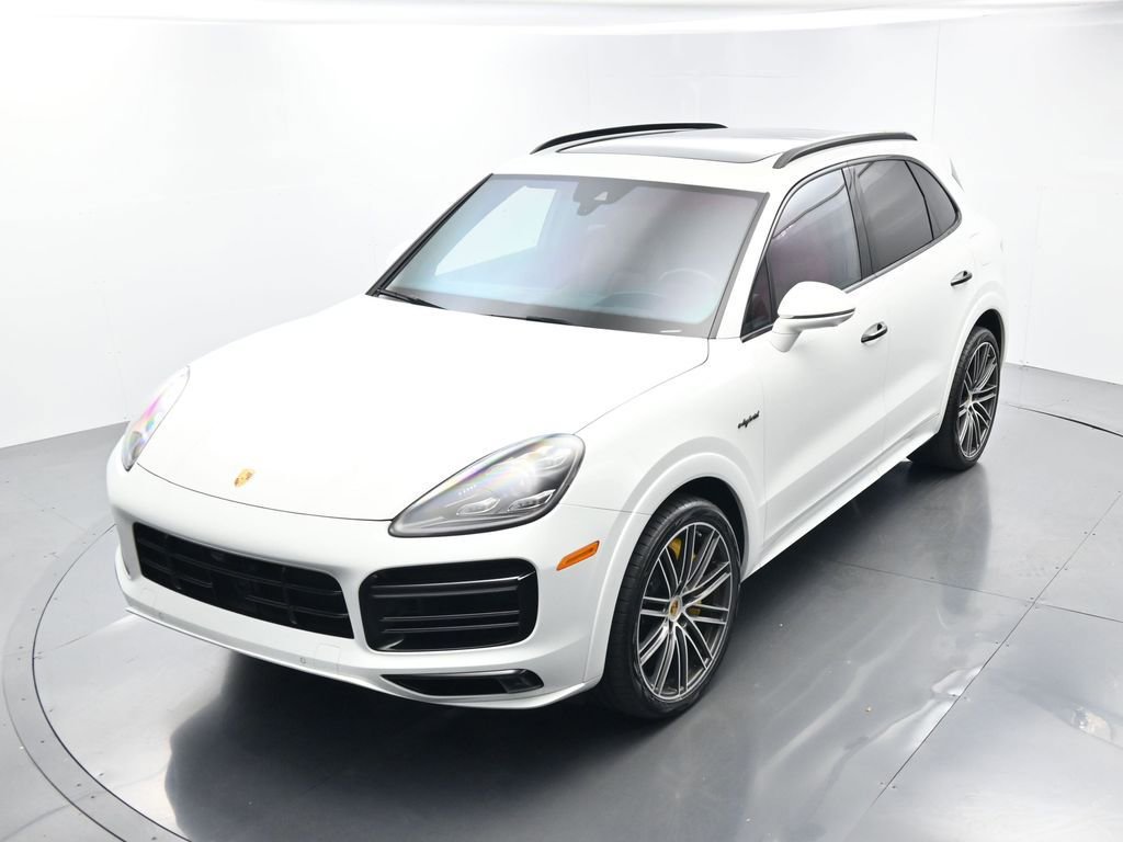 Certified 2022 Porsche Cayenne Turbo S image 37