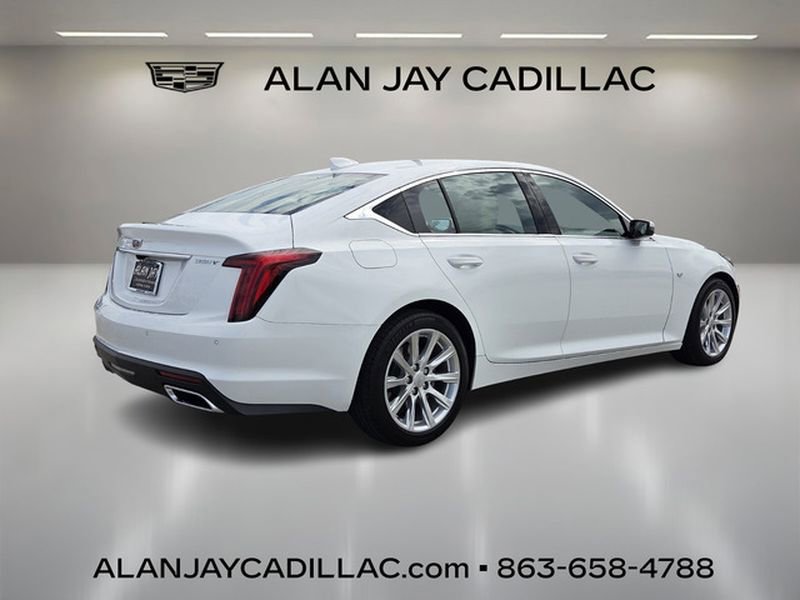 Certified 2022 Cadillac CT5 Luxury image 5