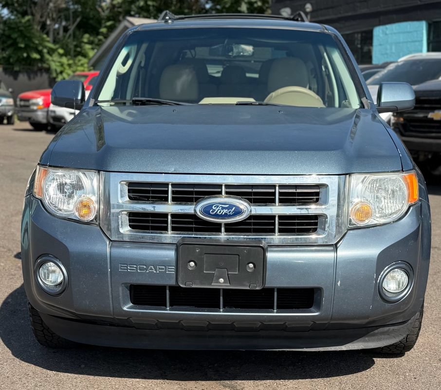 Used 2011 Ford Escape Limited w/ 302A Rapid Spec Order Code AWD/4WD image 8
