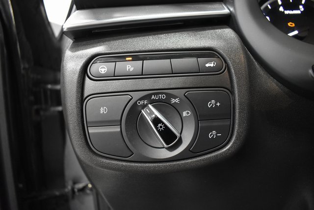 Used 2022 INFINITI QX50 Luxe image 19