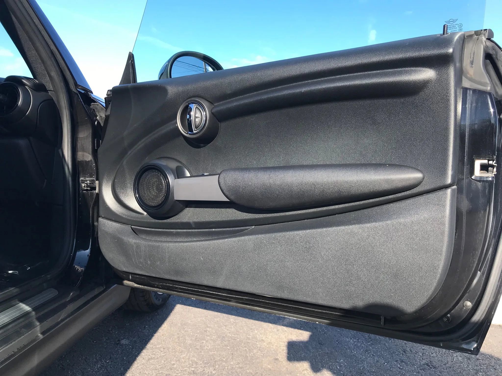 Used 2019 MINI Cooper Convertible image 48