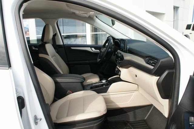 Used 2022 Ford Escape SEL image 37