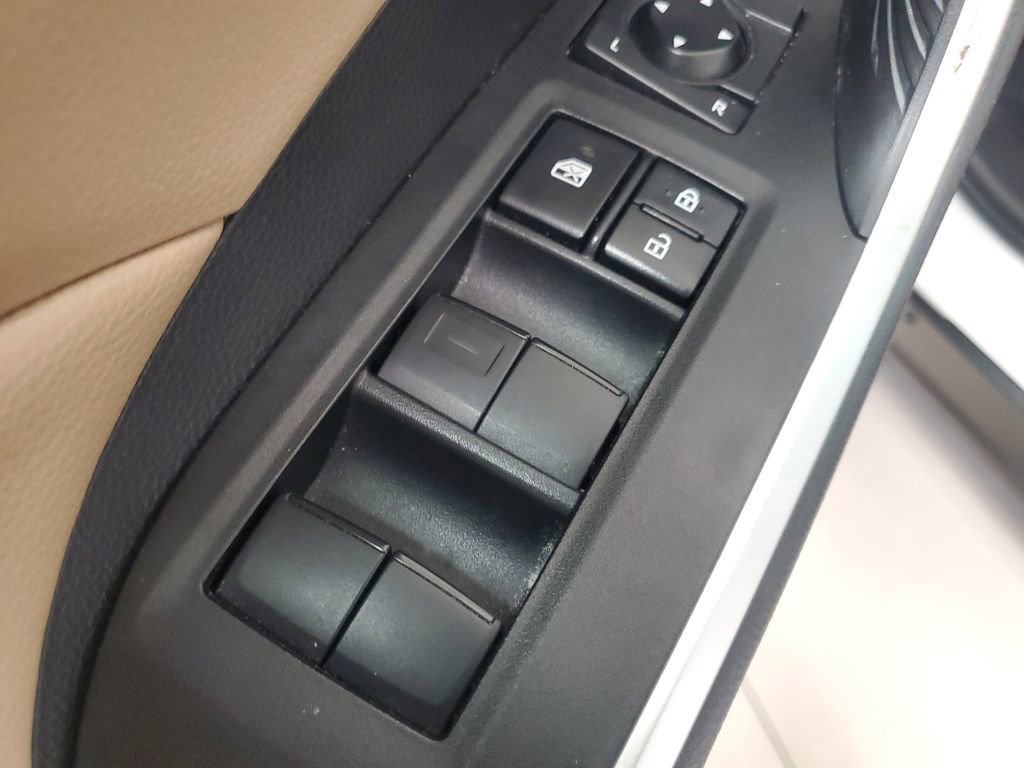 Used 2024 Toyota RAV4 LE image 18