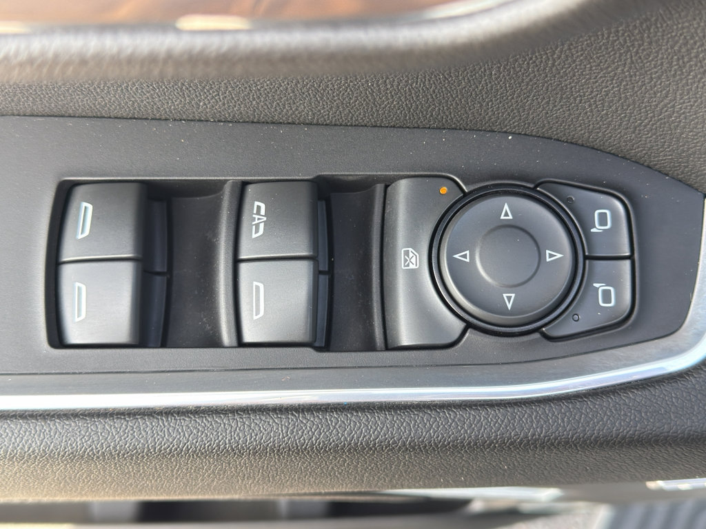 Used 2024 GMC Sierra 1500 Elevation w/ Elevation Premium Package image 14