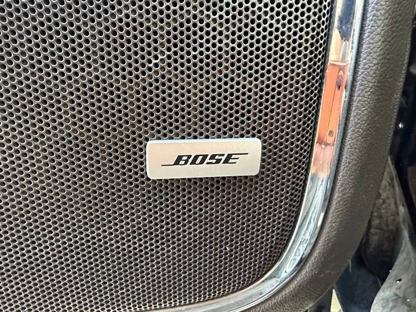 Used 2016 Chevrolet Suburban LTZ AWD/4WD image 13