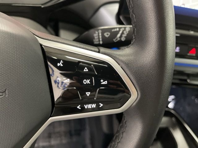 Used 2023 Volkswagen ID.4 Pro image 18