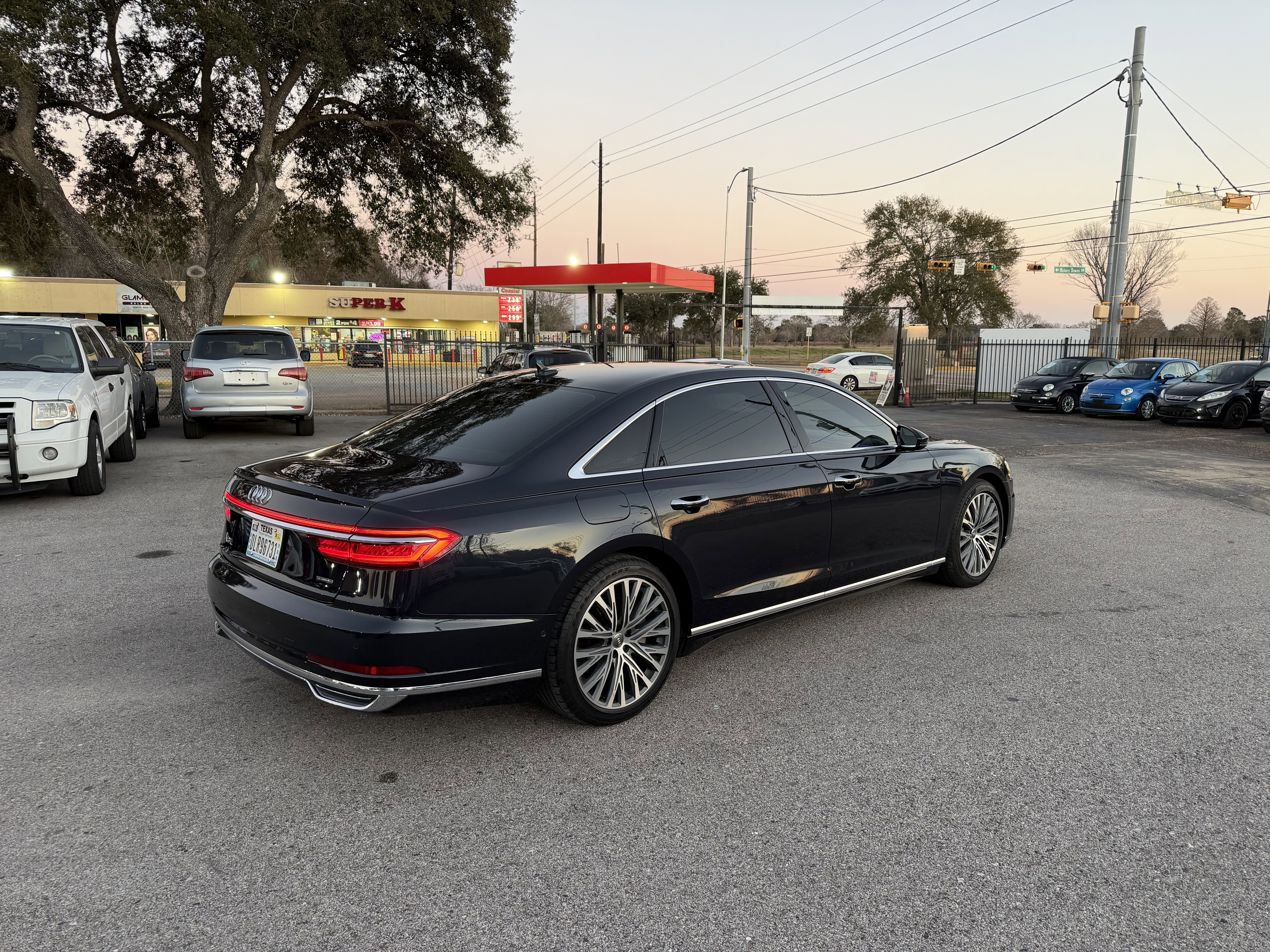 Used 2019 Audi A8 L 3.0T w/ Luxury Package image 8