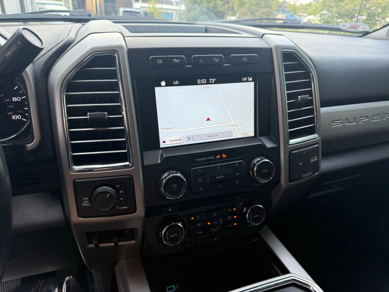 Used 2017 Ford F250 Lariat w/ Lariat Value Package image 17