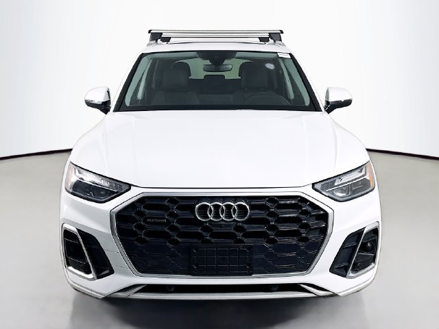 Used 2021 Audi Q5 e Premium Plus w/ Premium Plus Package AWD/4WD image 2