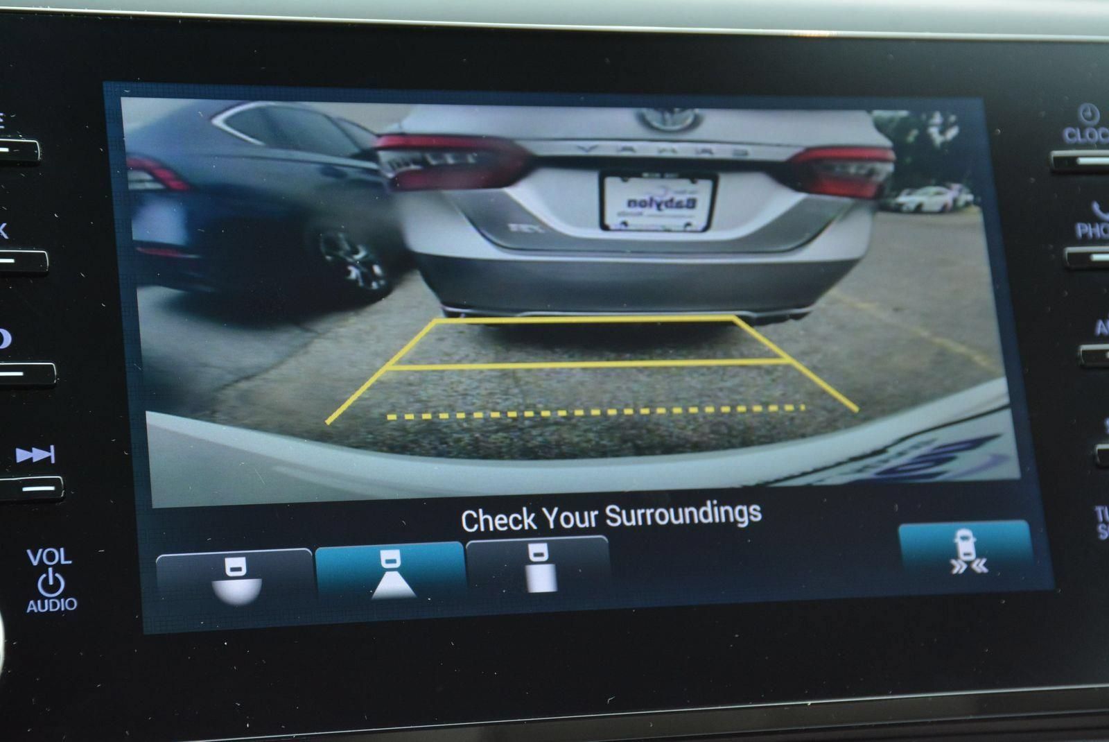 Used 2018 Honda Accord EX image 23