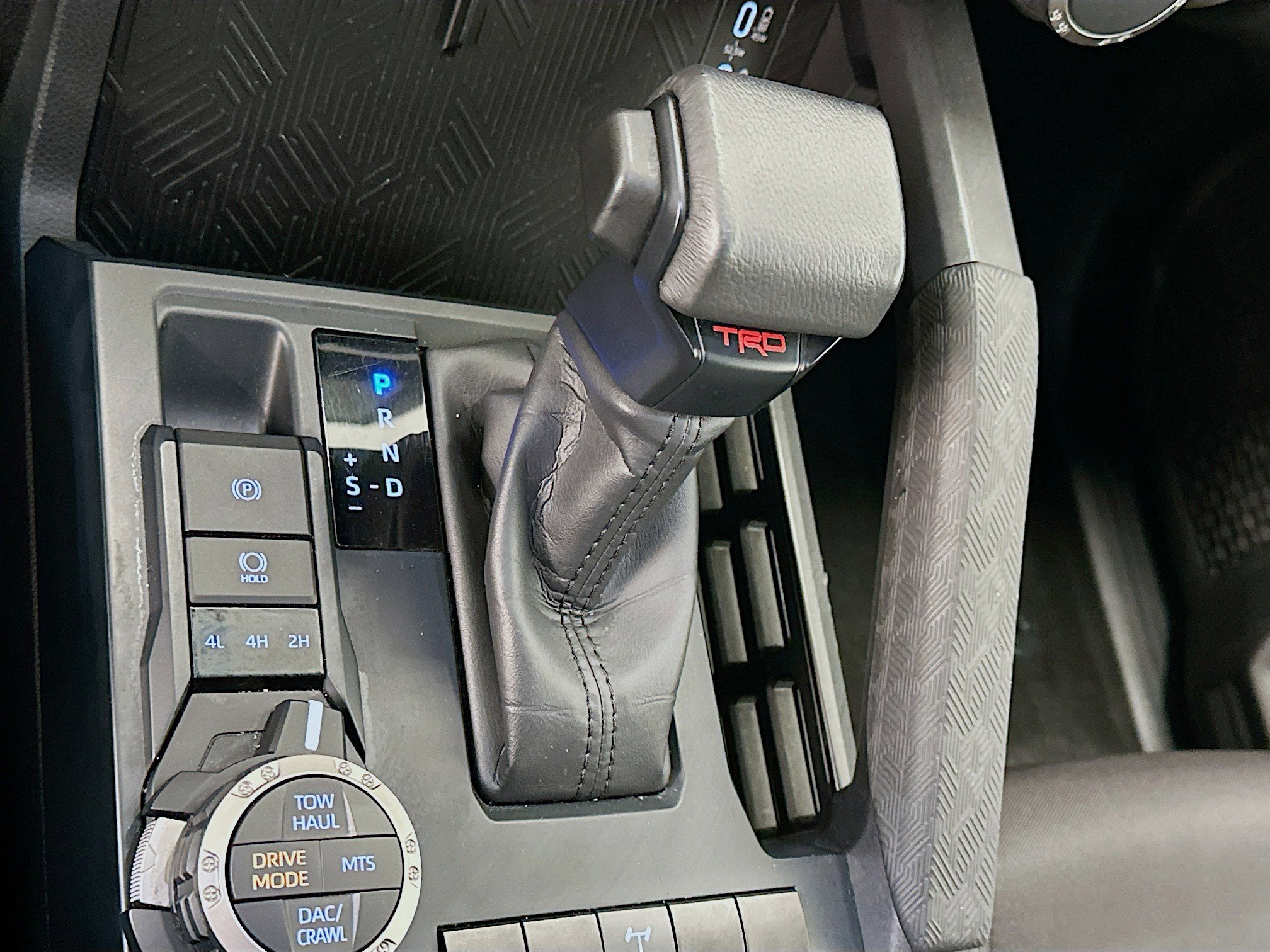 Used 2025 Toyota Tacoma TRD Off-Road image 25