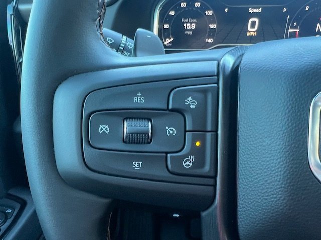 Used 2025 GMC Sierra 1500 AT4 image 2