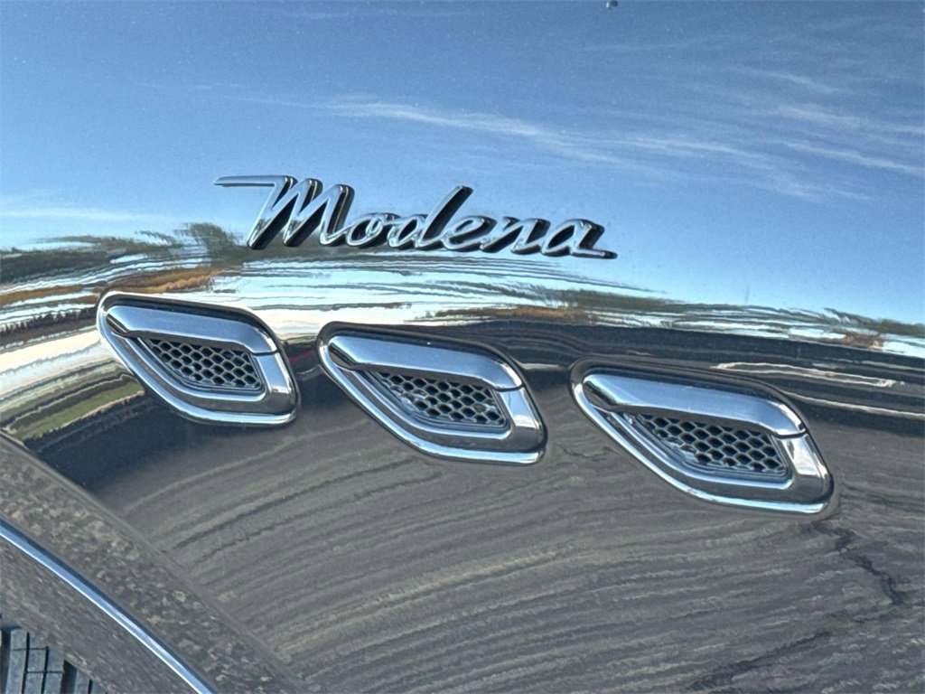 New 2025 Maserati Grecale Modena image 8