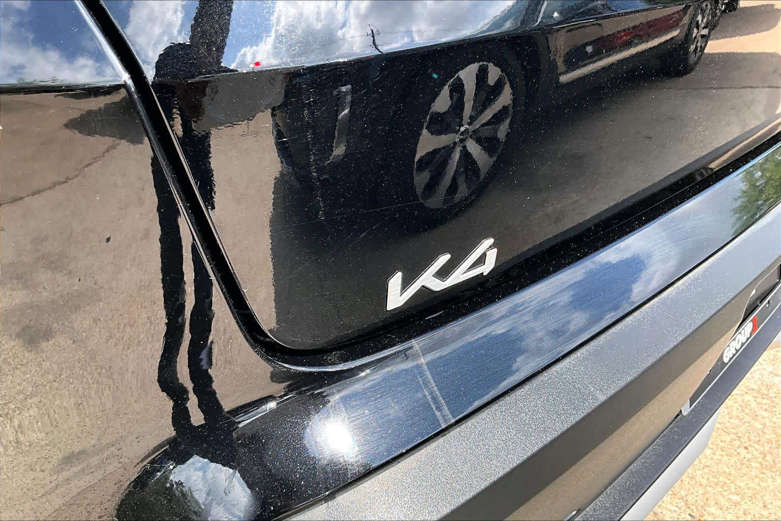 Used 2025 Kia K4 FWD image 30