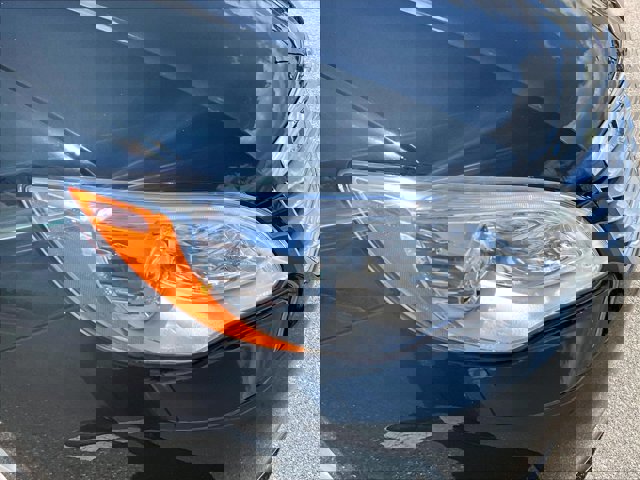 Used 2011 Chrysler 200 Touring w/ Cold Weather Group image 27