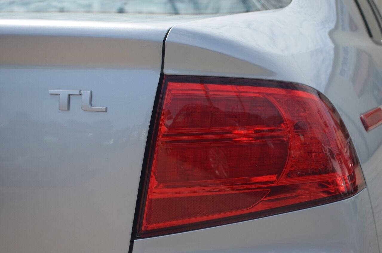 Used 2006 Acura TL image 10