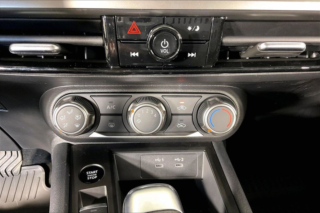 New 2026 Nissan Kicks S image 31