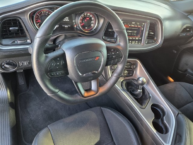Used 2022 Dodge Challenger R/T Scat Pack RWD image 37