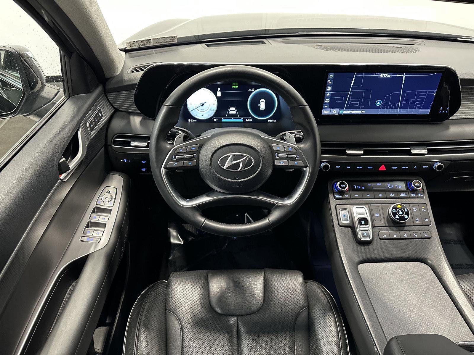 Used 2023 Hyundai Palisade Limited image 23