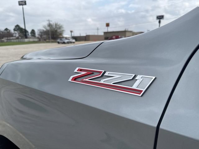 Used 2024 Chevrolet Tahoe Z71 w/ Luxury Package image 11