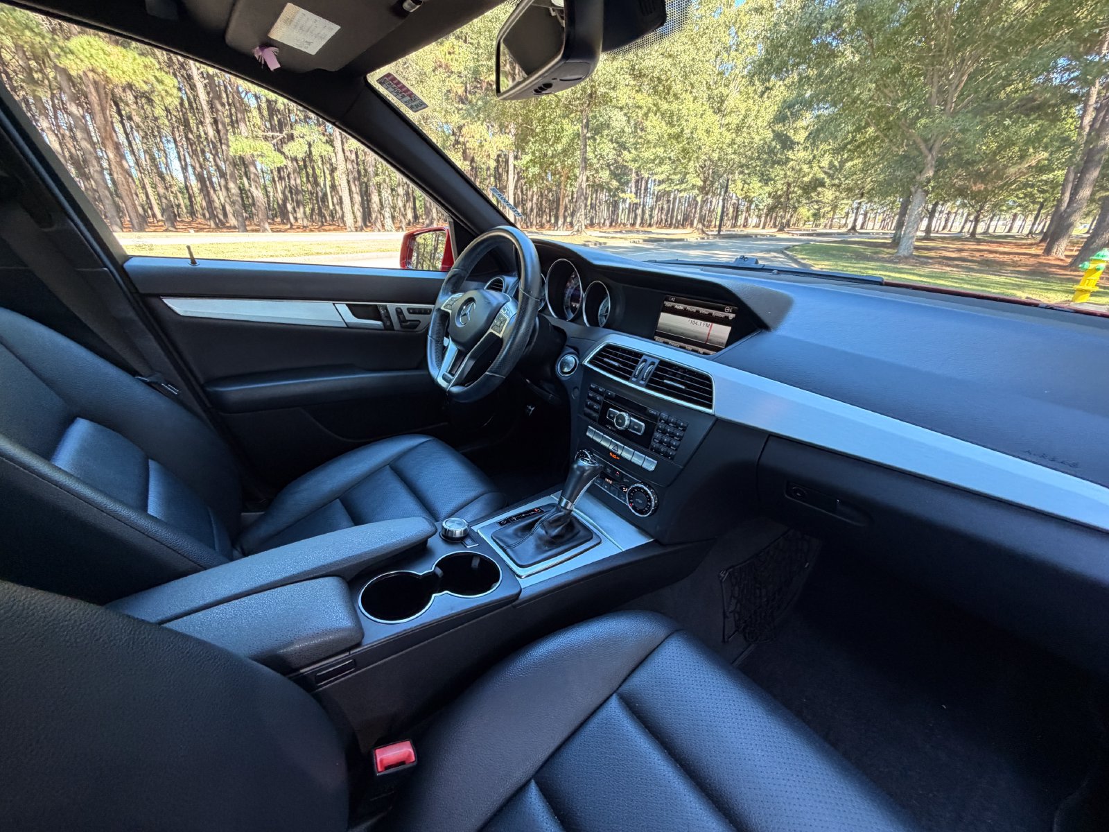 Used 2013 Mercedes-Benz C 250 Sedan image 19