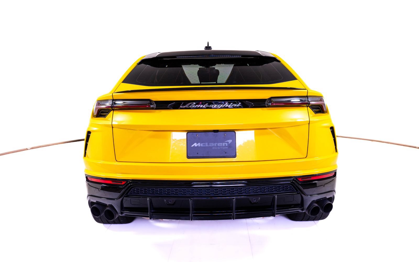 Used 2021 Lamborghini Urus AWD/4WD image 4