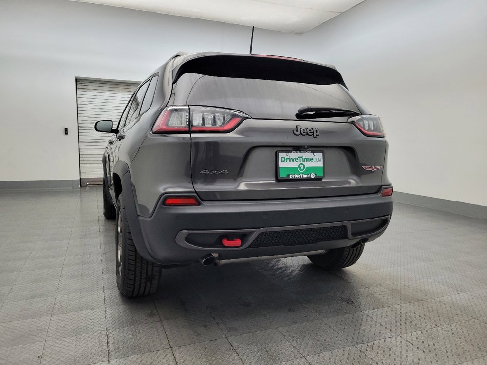 Used 2019 Jeep Cherokee Trailhawk image 6