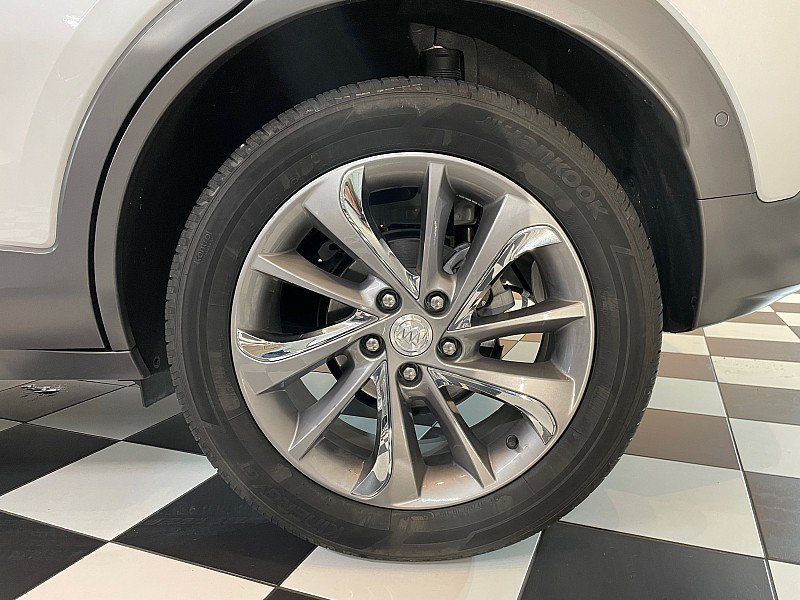 Used 2022 Buick Encore GX Essence w/ Advanced Technology Package AWD/4WD image 7