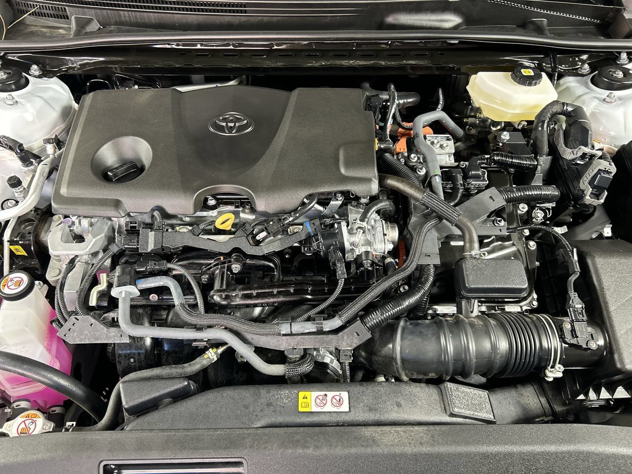 Used 2026 Toyota Camry LE FWD image 11
