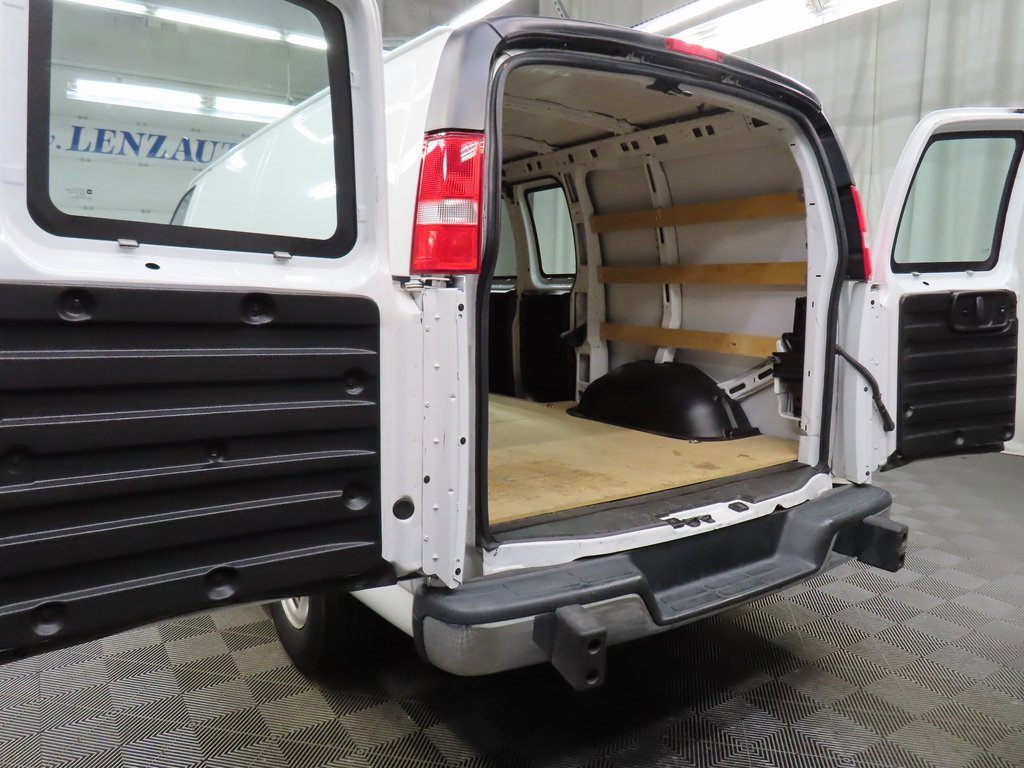 Used 2021 Chevrolet Express 2500 w/ Driver Convenience Package image 28