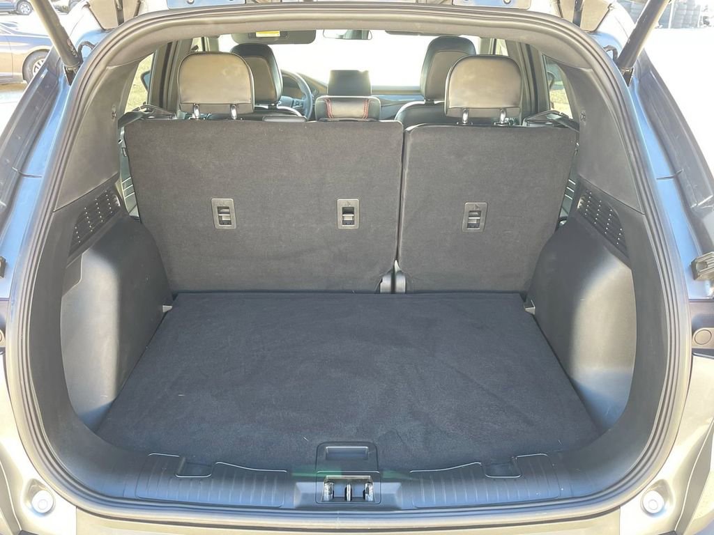 Used 2025 Ford Escape ST-Line w/ Equipment Group 301A image 40