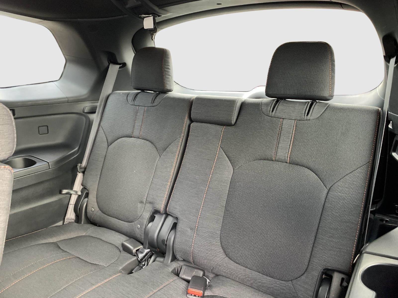 Used 2023 Honda Pilot Sport image 40