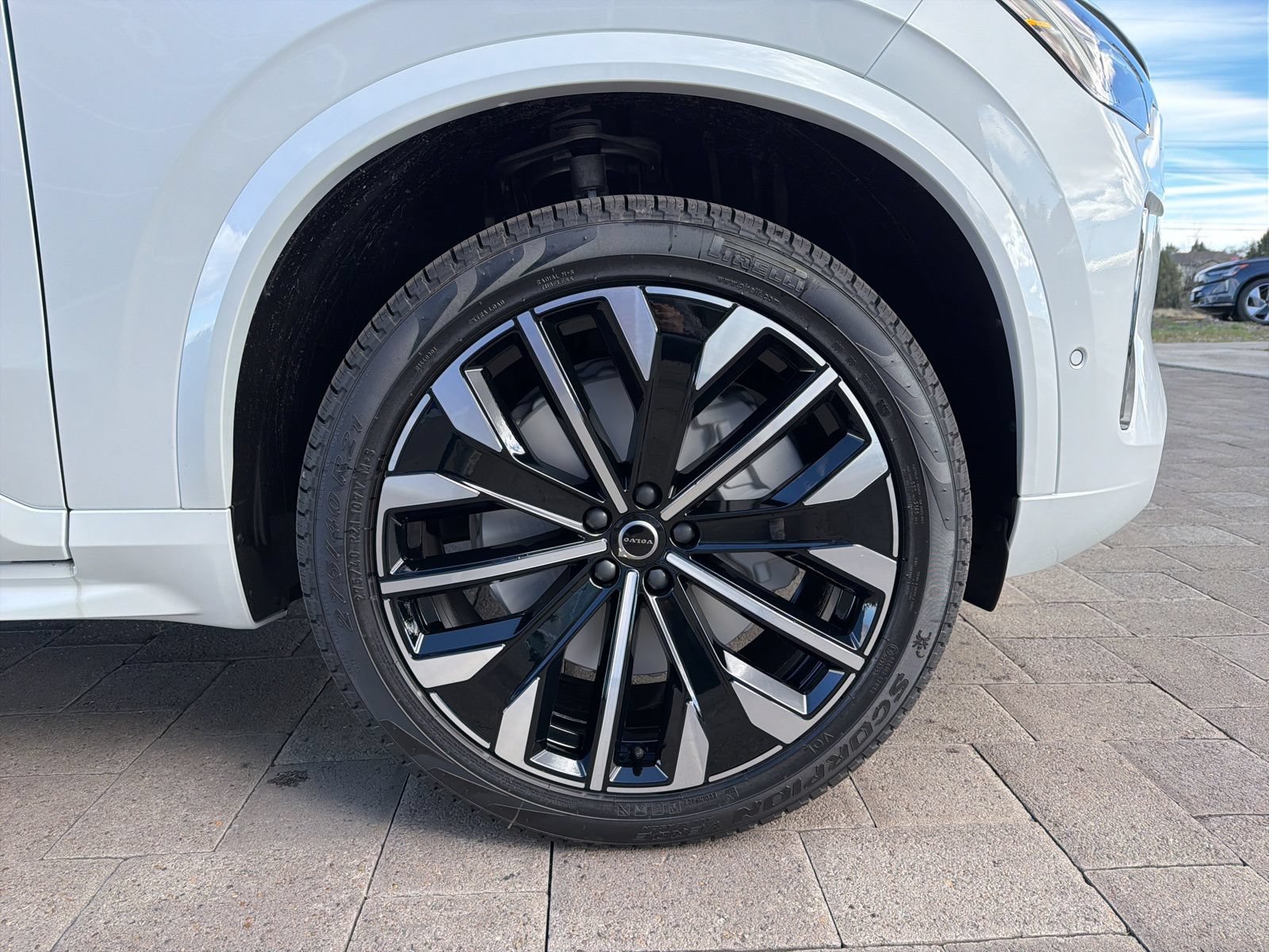 New 2026 Volvo XC90 T8 Ultra w/ Lounge Package AWD/4WD image 8
