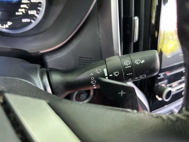 Used 2022 Subaru Ascent Limited w/ Technology Package AWD/4WD image 21
