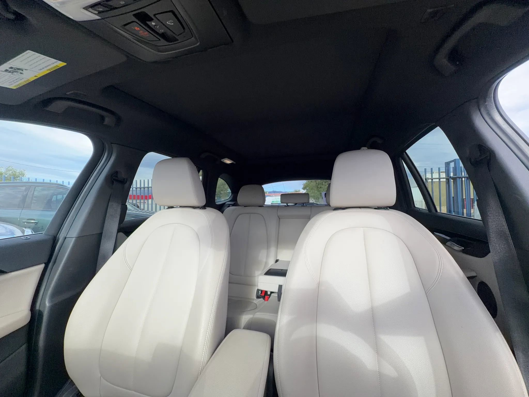 Used 2018 BMW X1 xDrive28i w/ Convenience Package AWD/4WD image 11